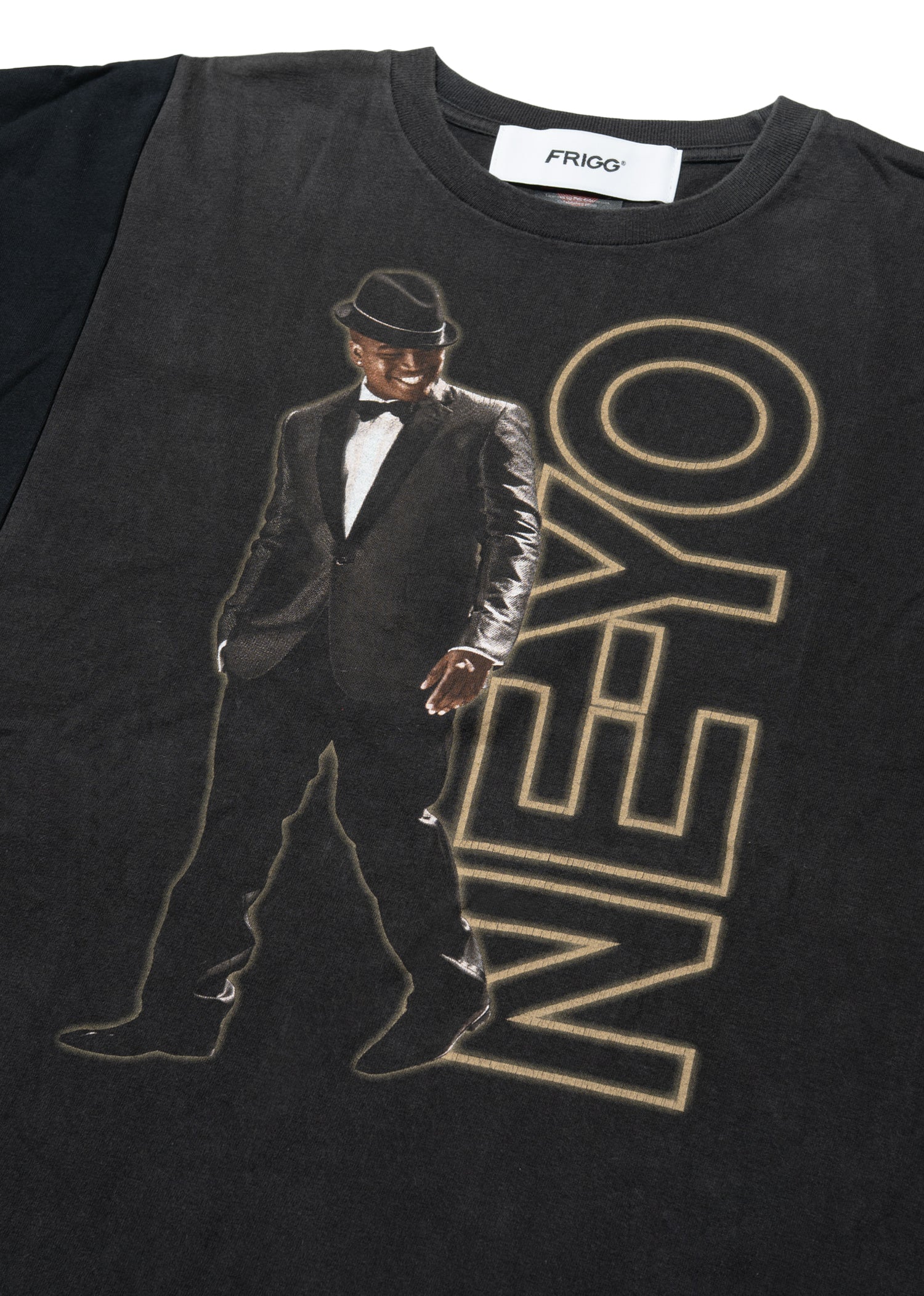 Re / Tee shirts
