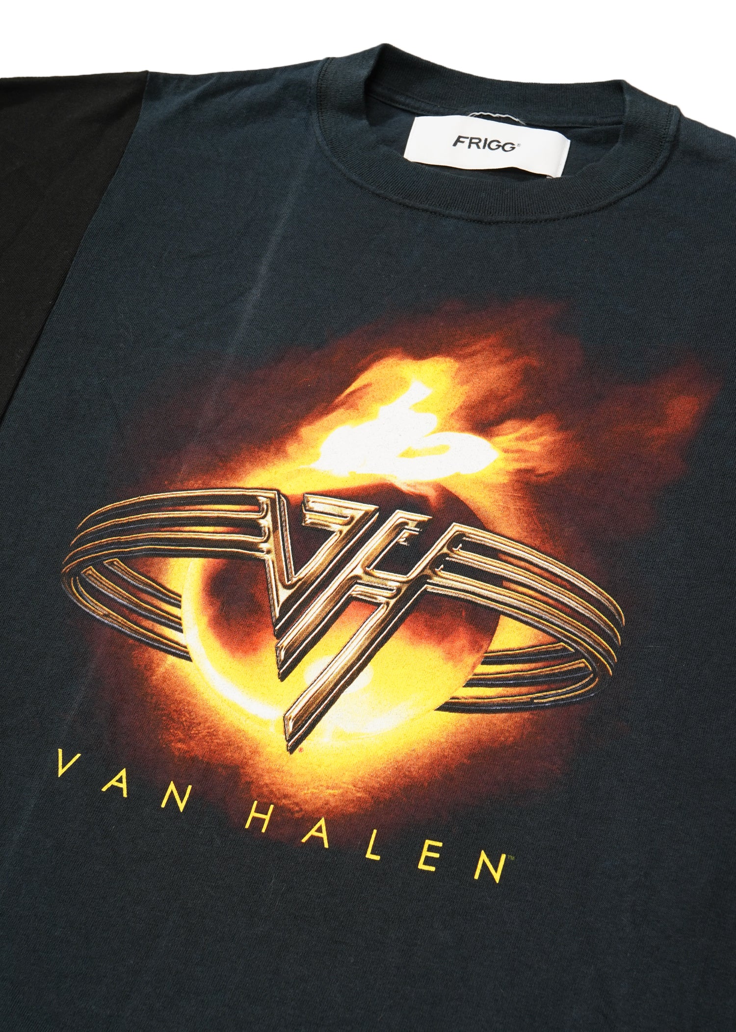 Re / Tee shirts